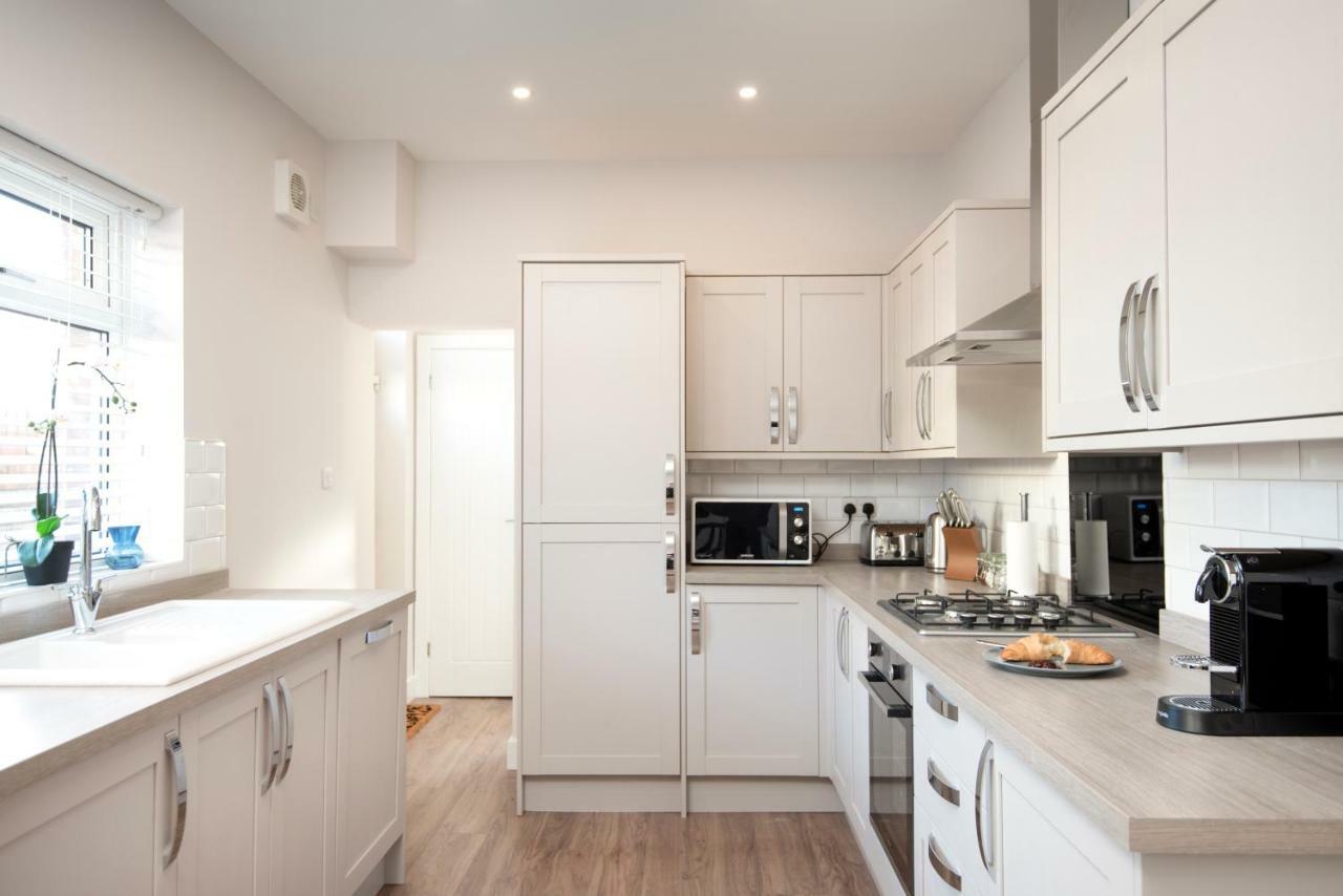 Morley Cottage - Modern 3 Bedroom, 2 Bathroom House With Garden In Southsea, Portsmouth Kültér fotó